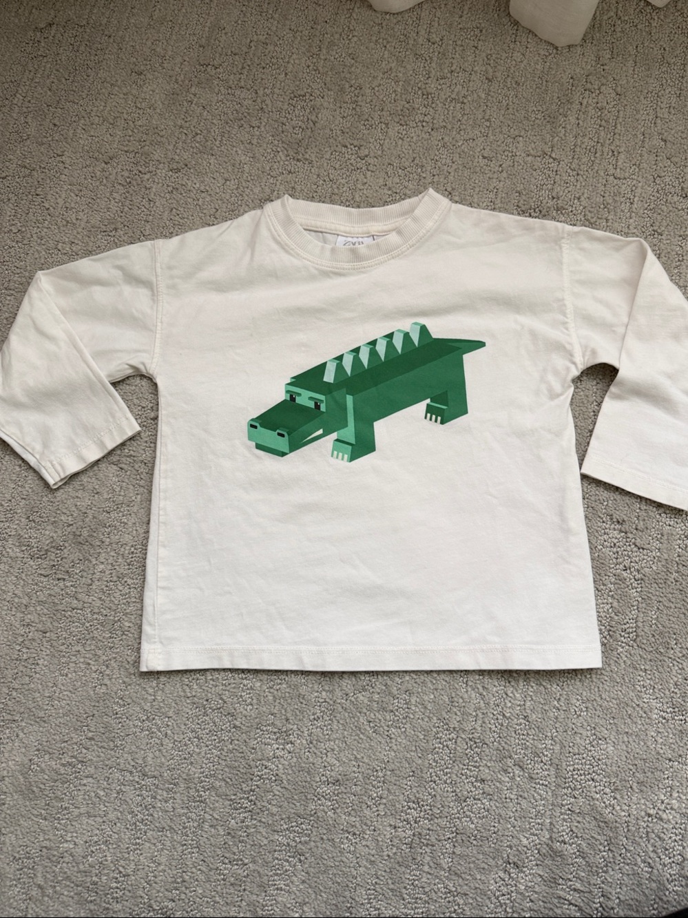 Zara White Long Sleeve Tee with Green Crocodile Graphic